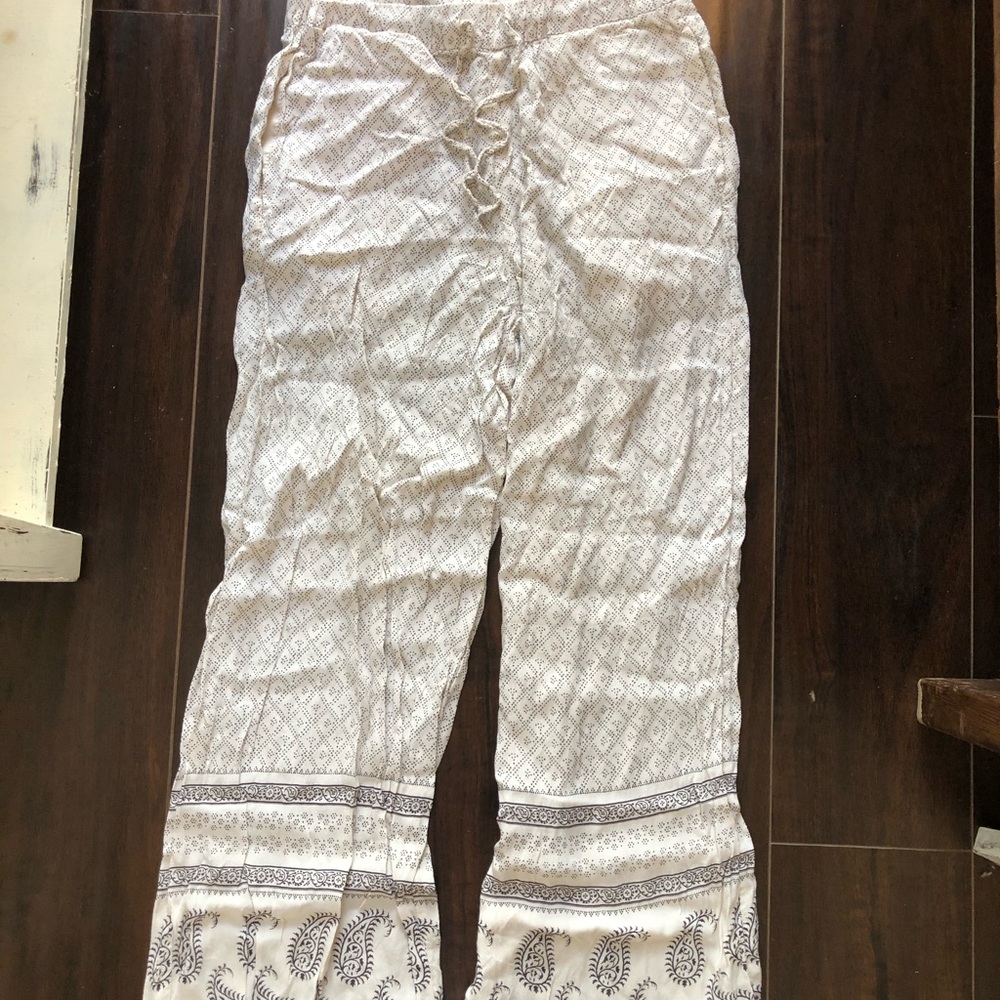 H&M flowy linen pattern pants